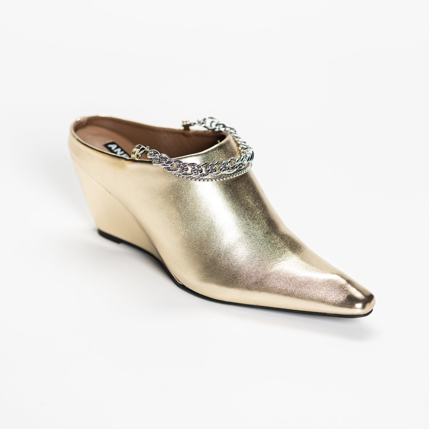 Pointed Wedge