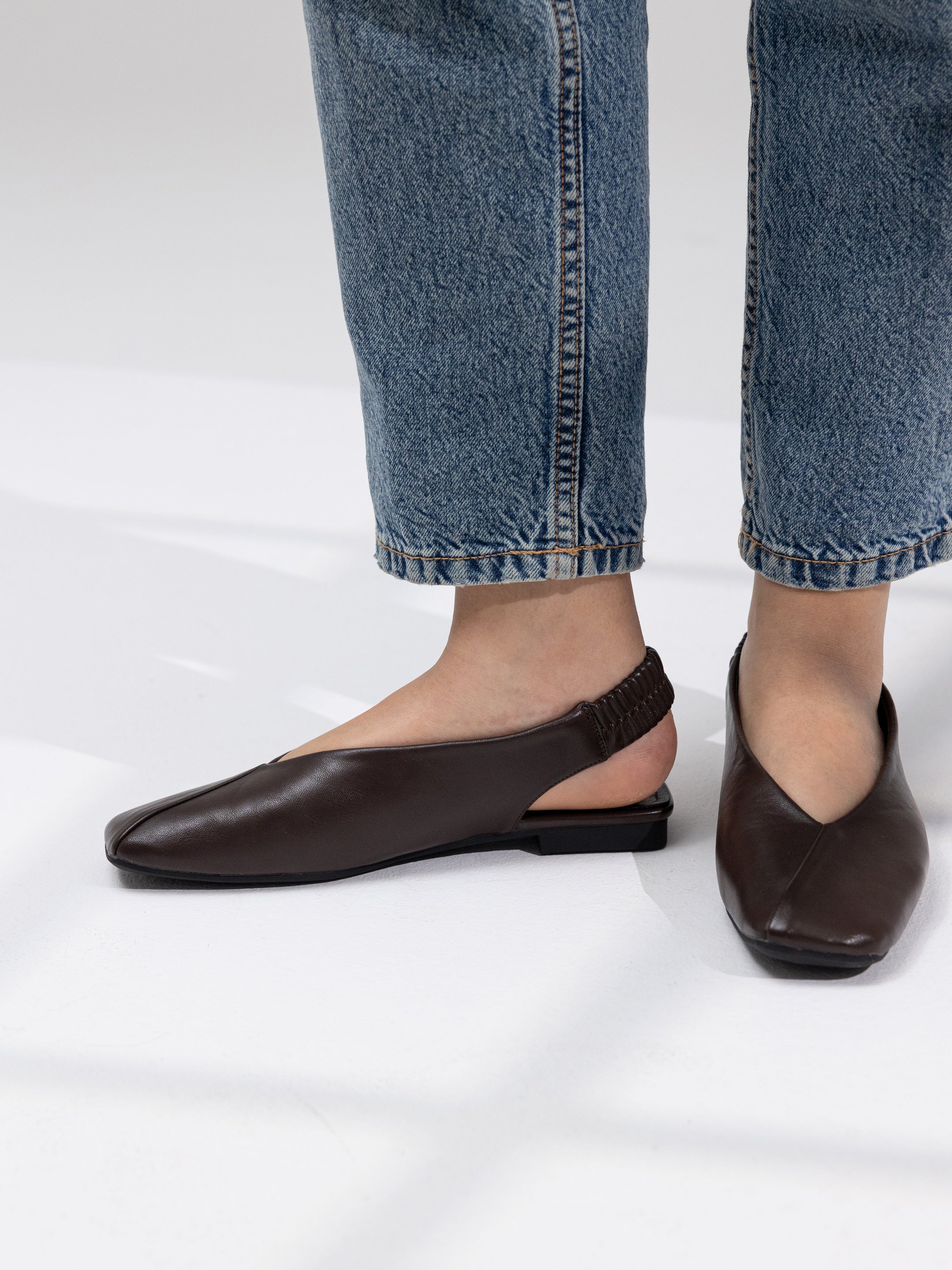 elastic Sandals