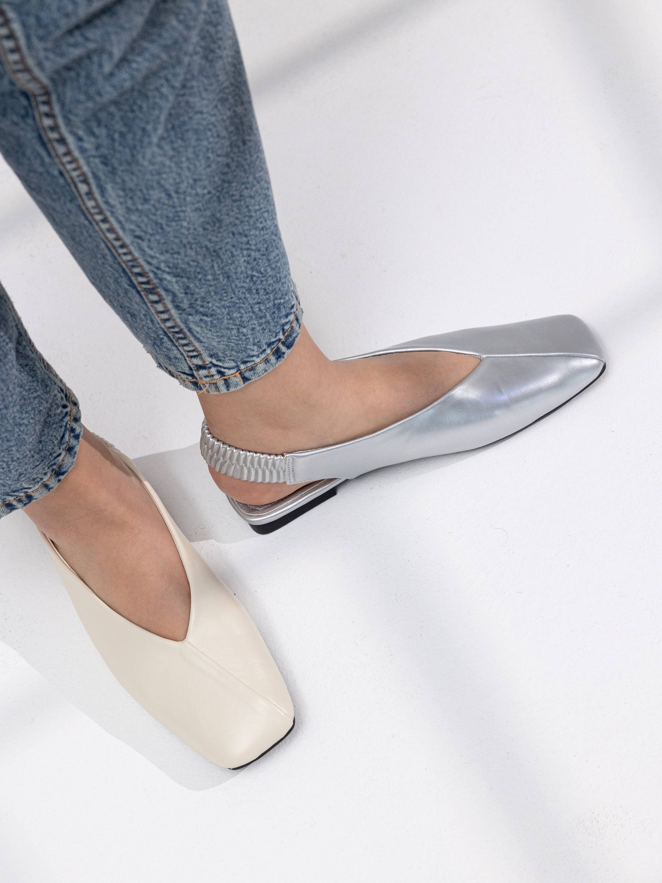 elastic Sandals