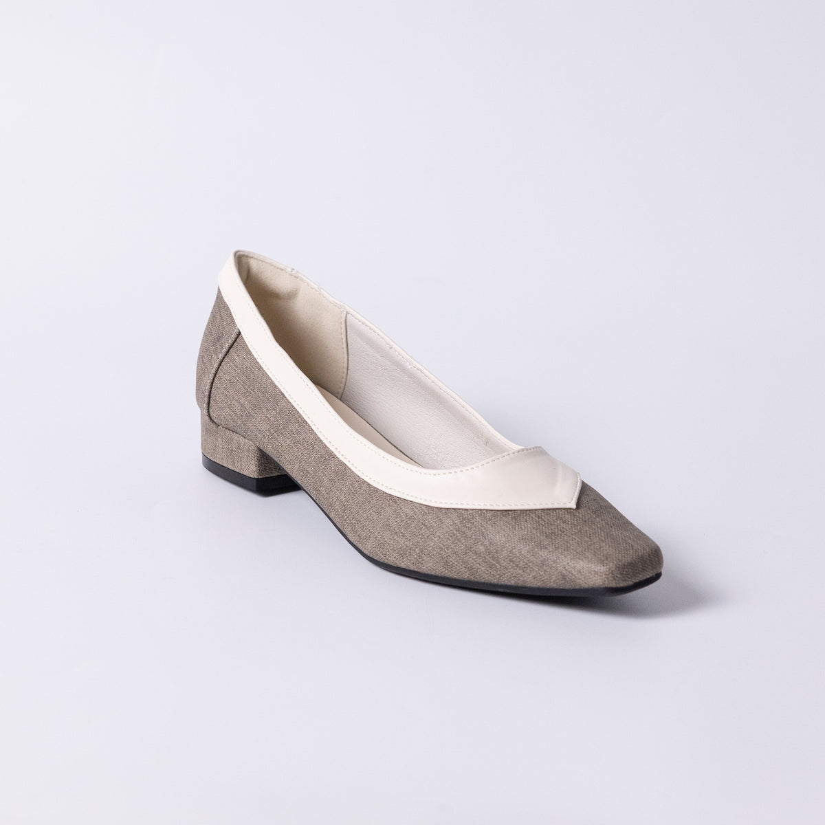 Canvas Flat