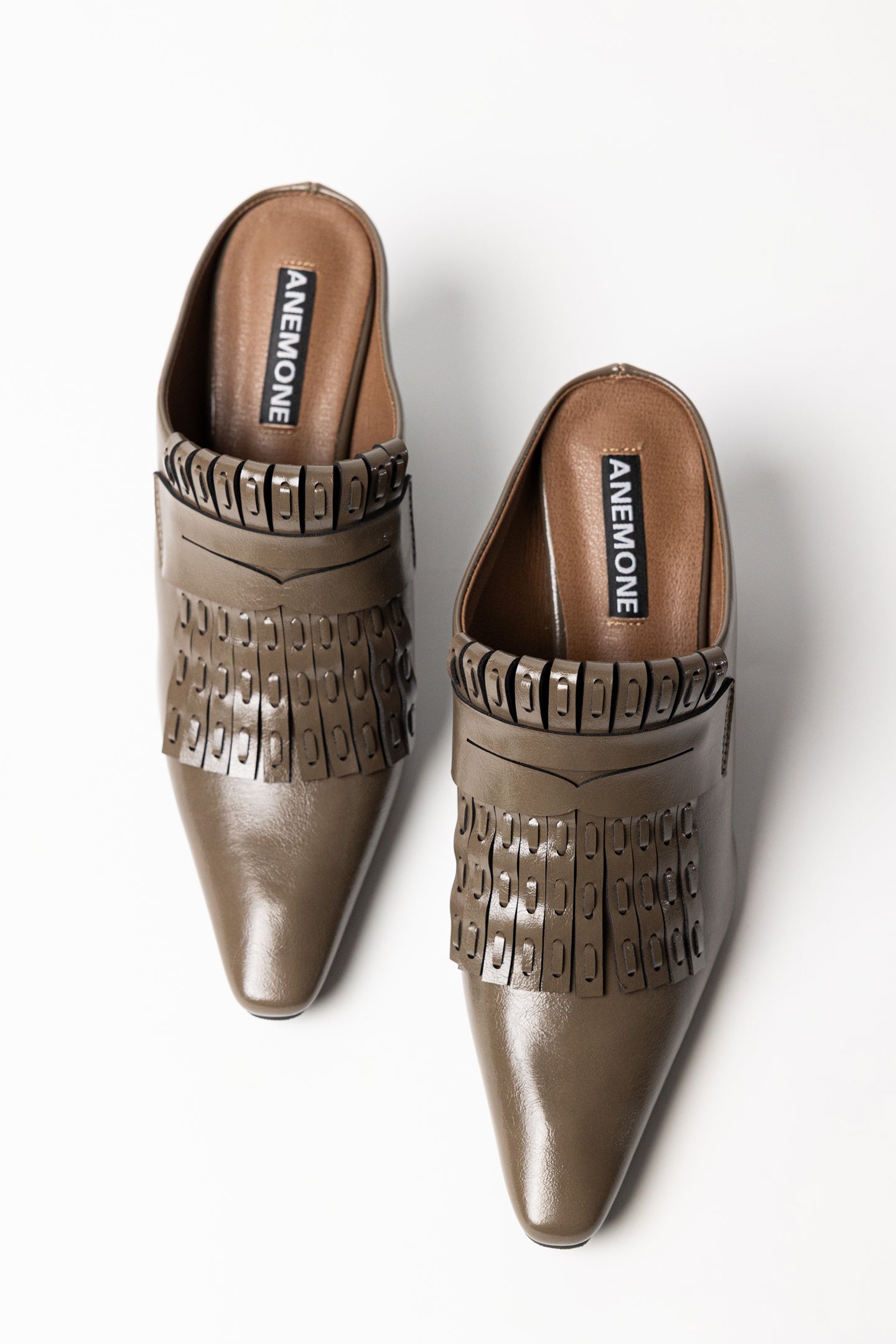 Pointed Tassel
