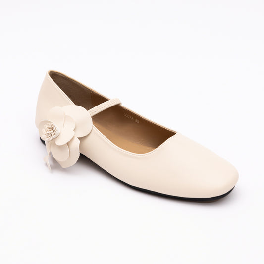 Daisy Flat