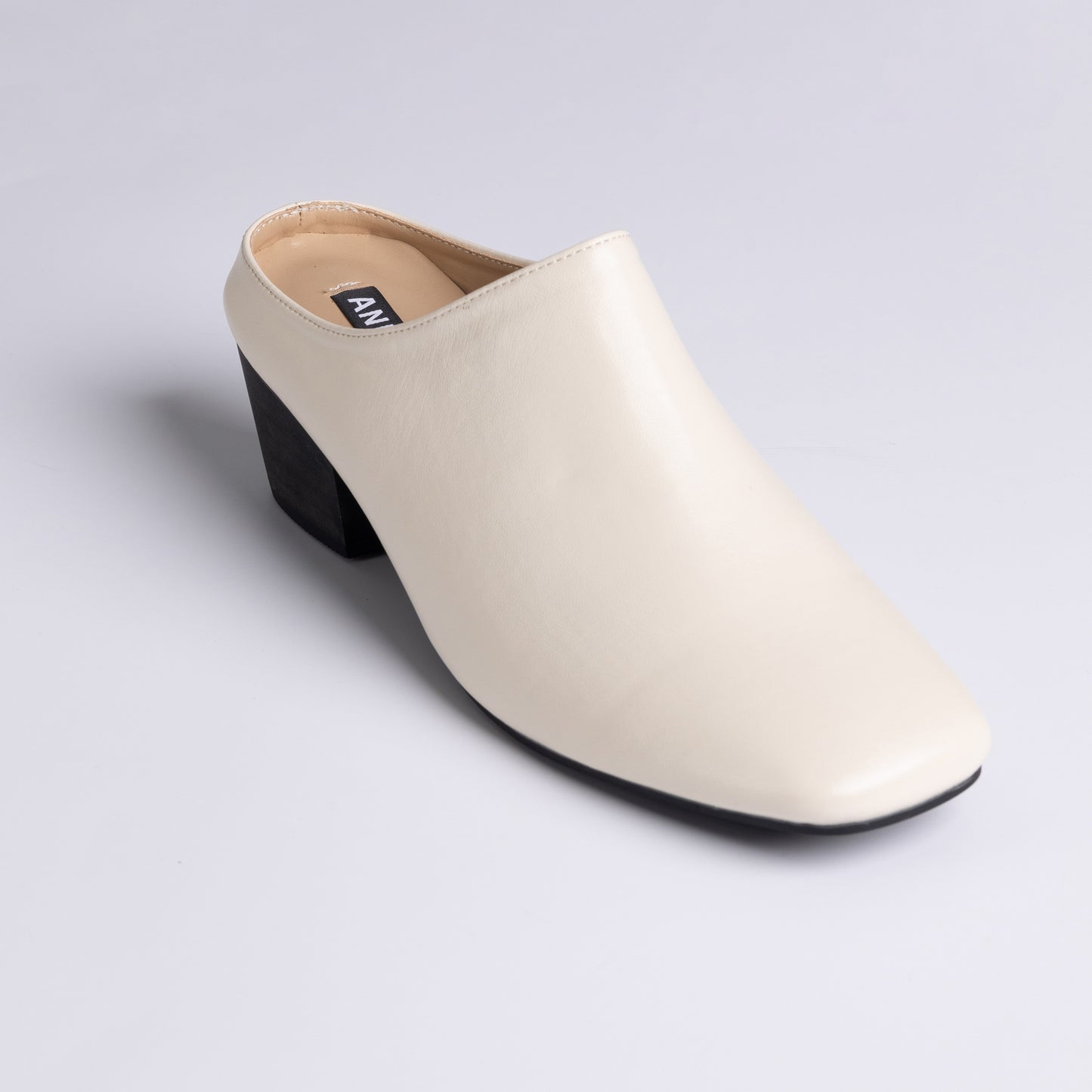 Plain Heel