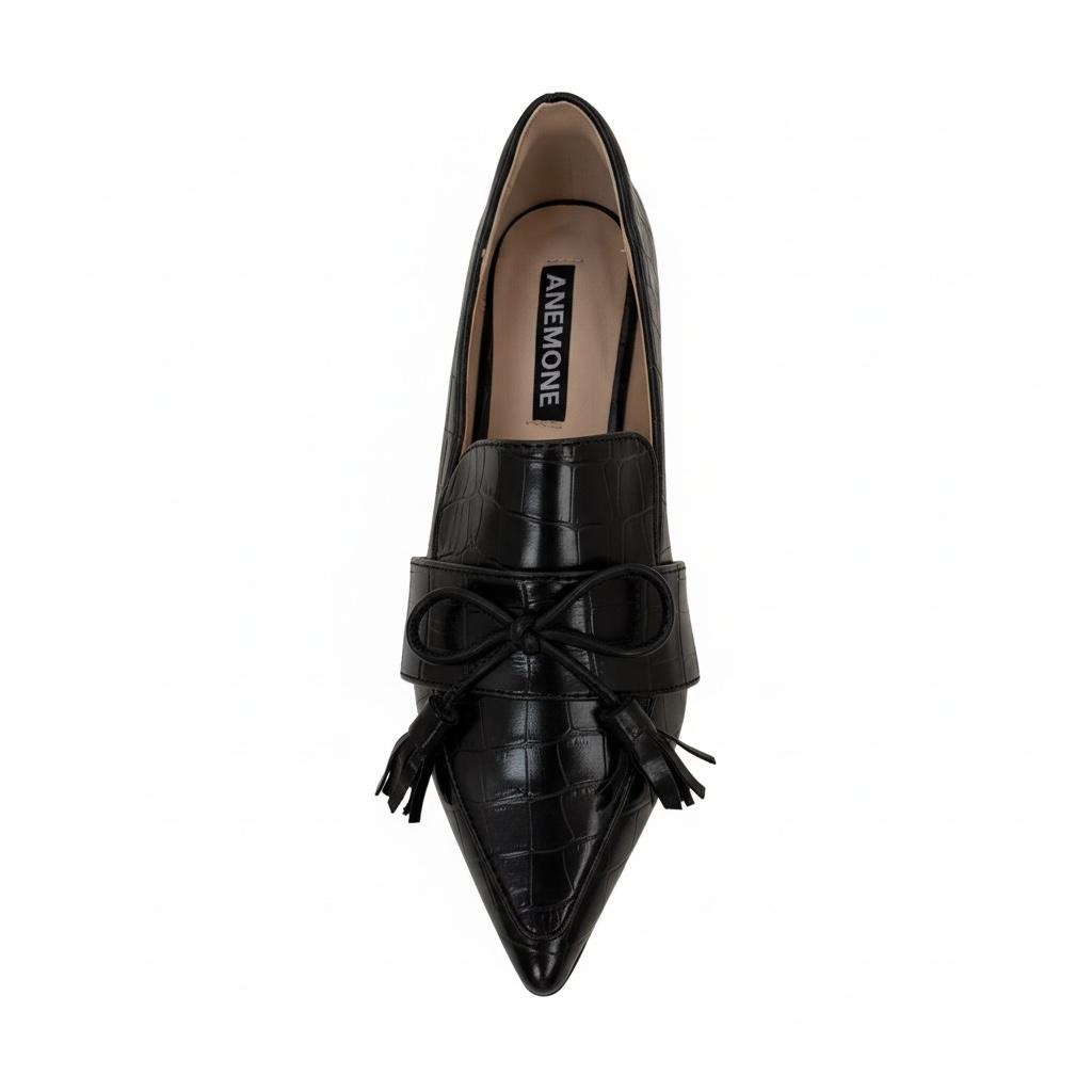 Pointed flat